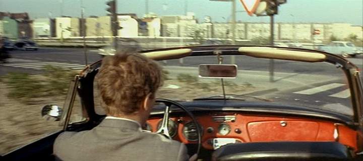 Car Scene in open top car